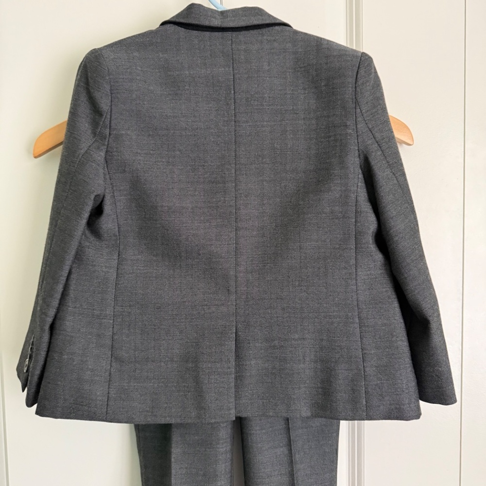 Janie and Jack Boys Charcoal Gray Blazer with Matching Cap - Picture 3 of 12